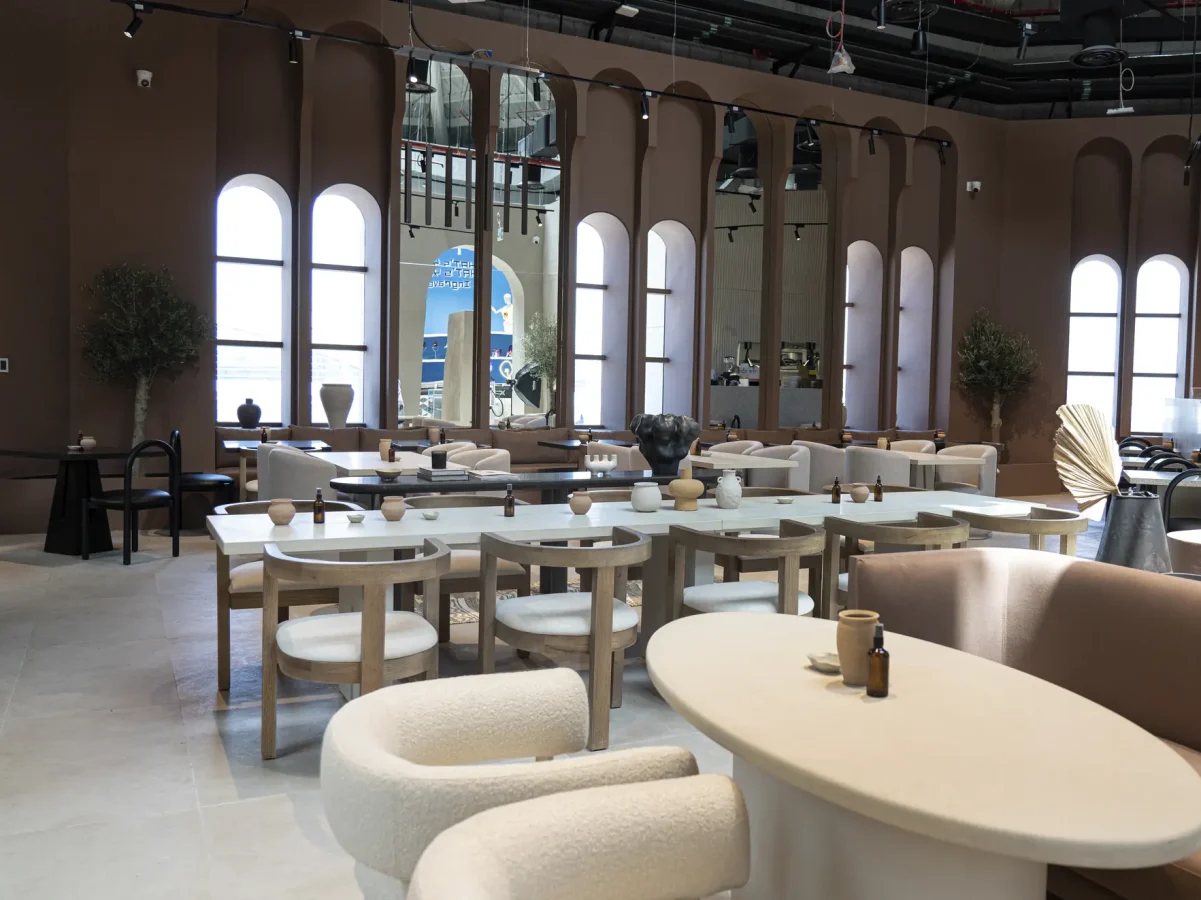 N57Café Corner Perspective